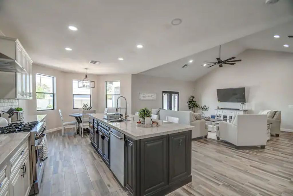 Photo of Kitchen in Paradise Valley Village