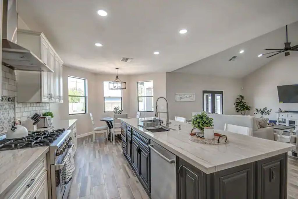 Photo of Kitchen in Paradise Valley Village