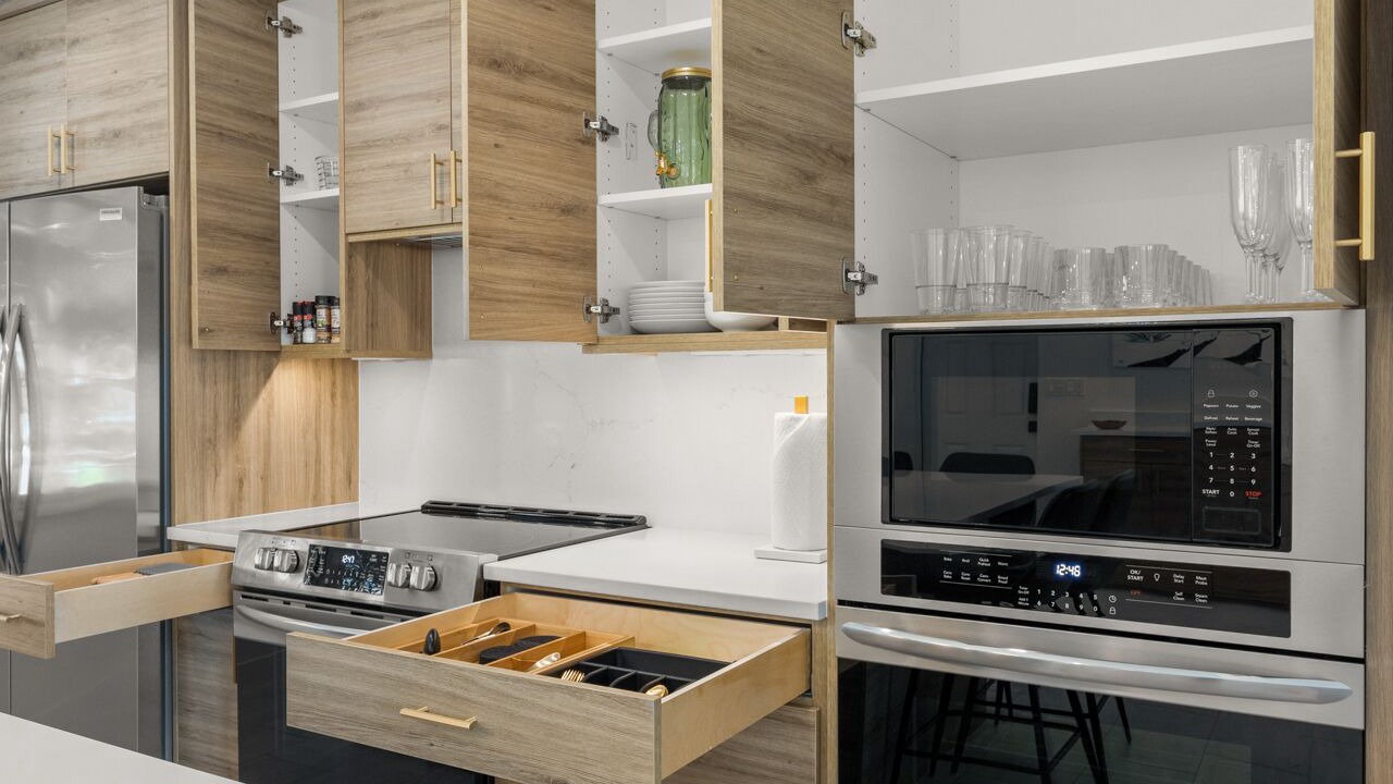 Photo of Kitchen in Scottsdale Estates Six