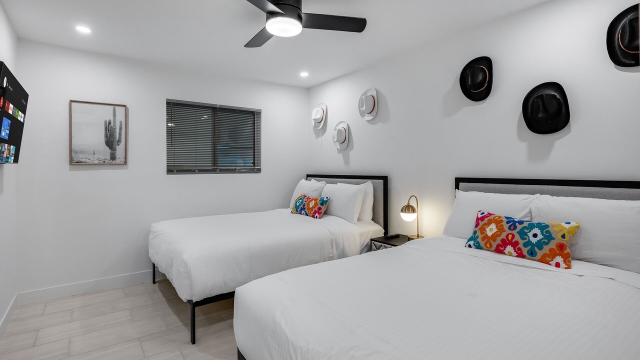 Photo of Bedroom in Scottsdale Estates Six