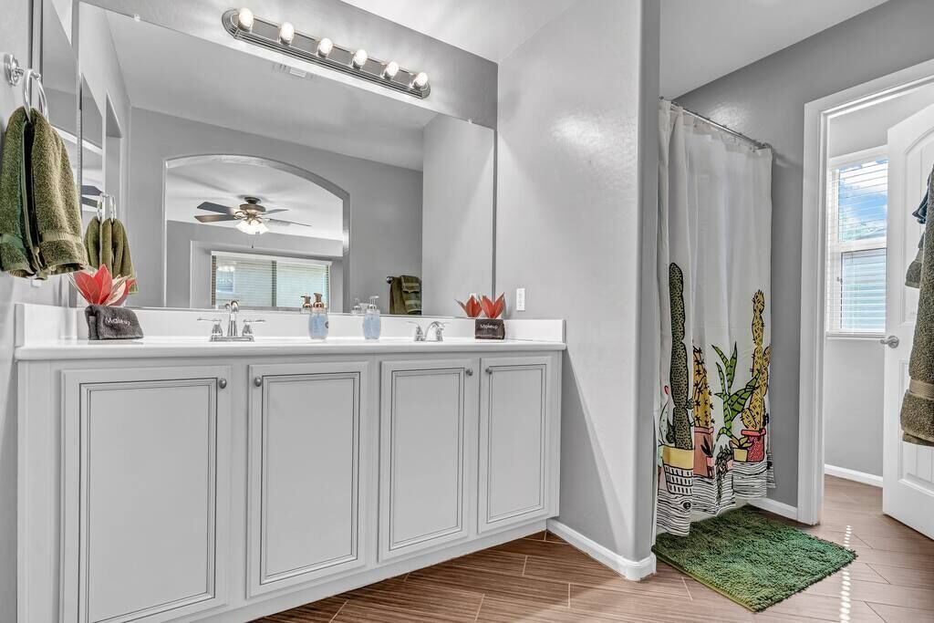 Photo of Bathroom in Higley Park