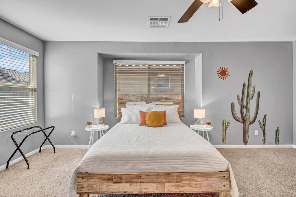 Photo of Bedroom in Higley Park