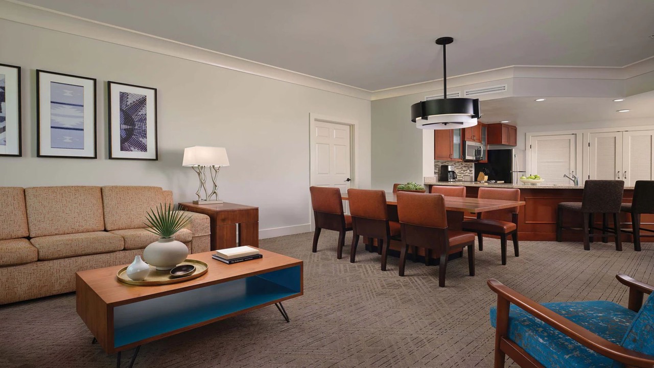 Photo of Livingroom in Desert Ridge