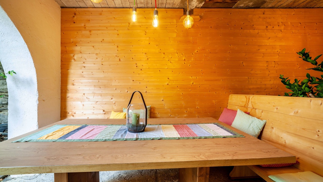 Photo of Outdoor in Caines