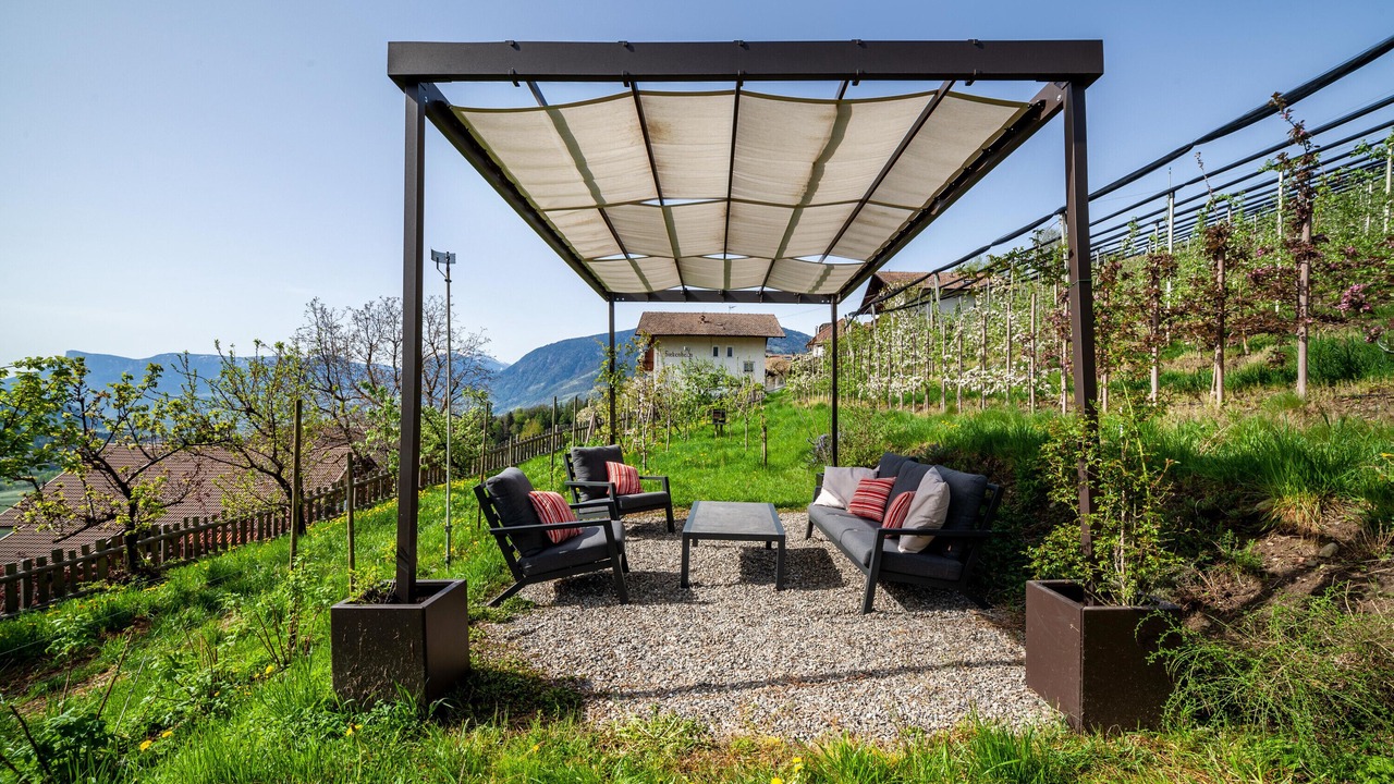 Photo of Outdoor in Caines