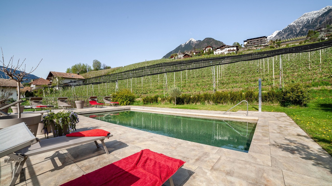 Photo of Outdoor in Caines