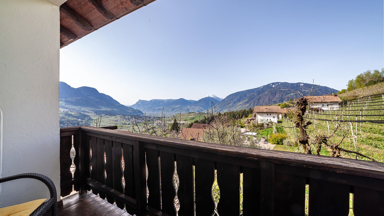 Photo of Outdoor in Caines