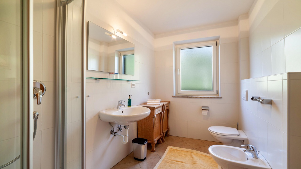 Photo of Bathroom in Caines