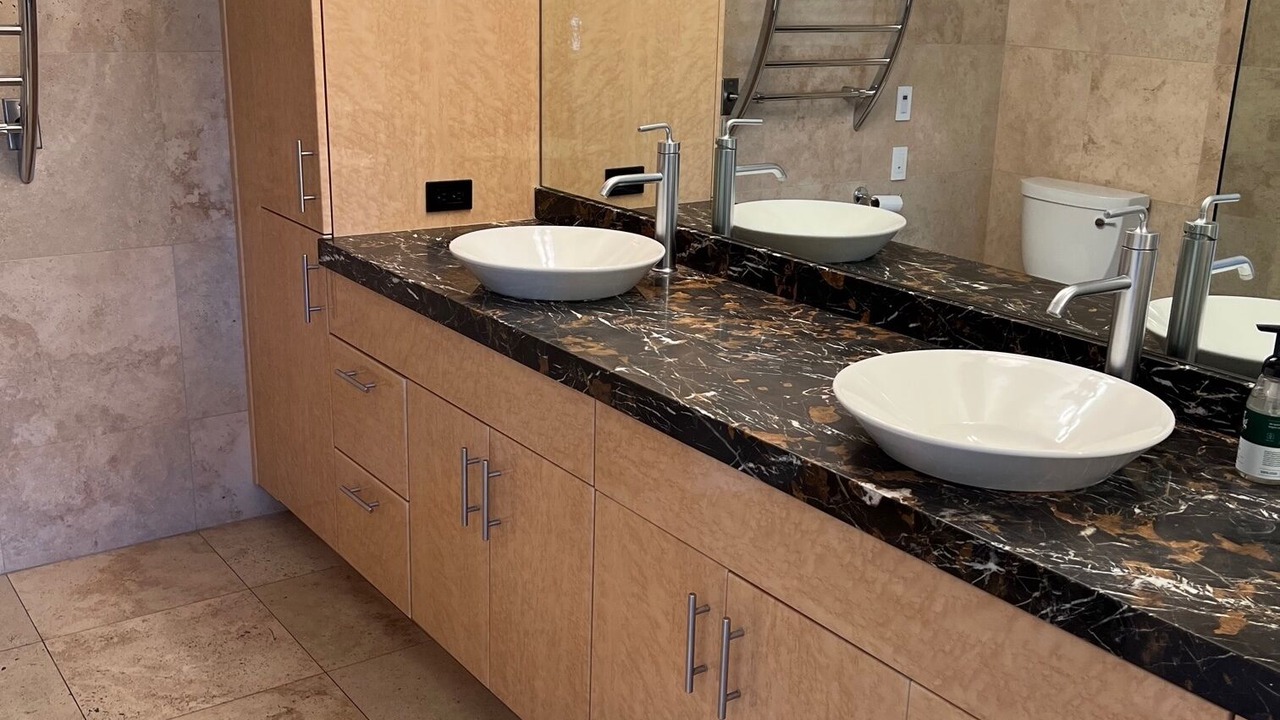 Photo of Bathroom in Fashion Square
