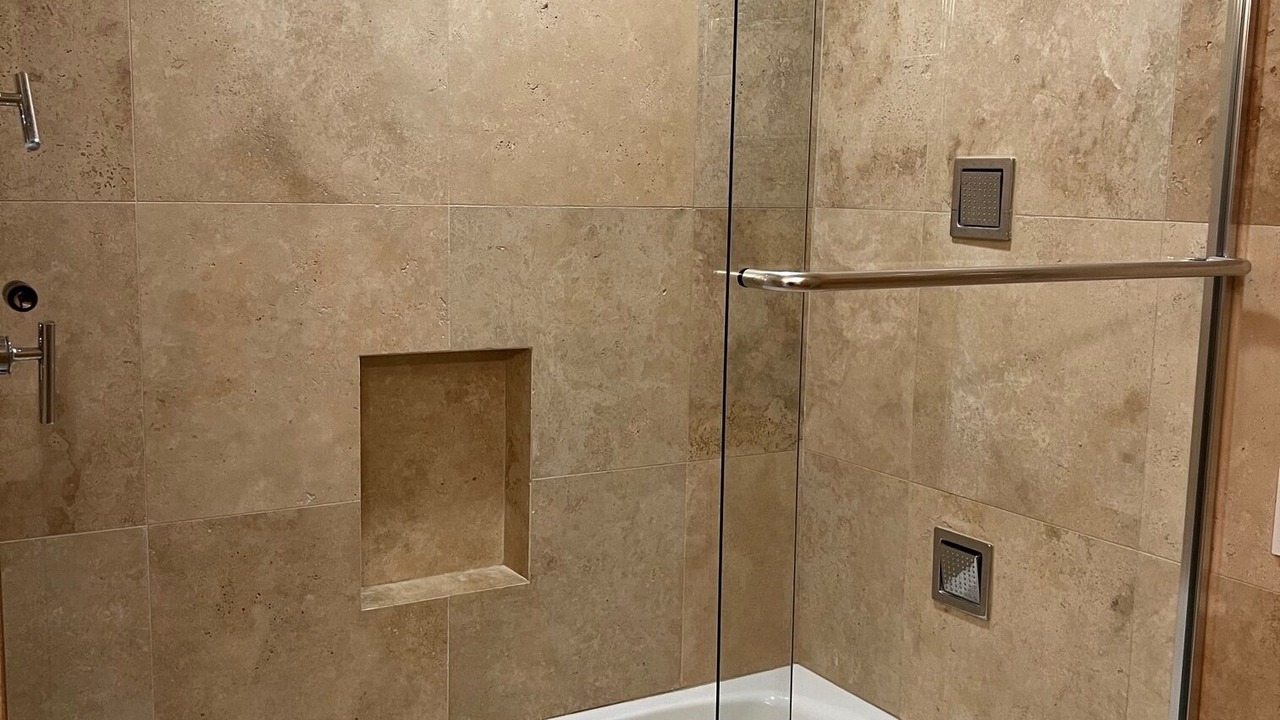 Photo of Bathroom in Fashion Square