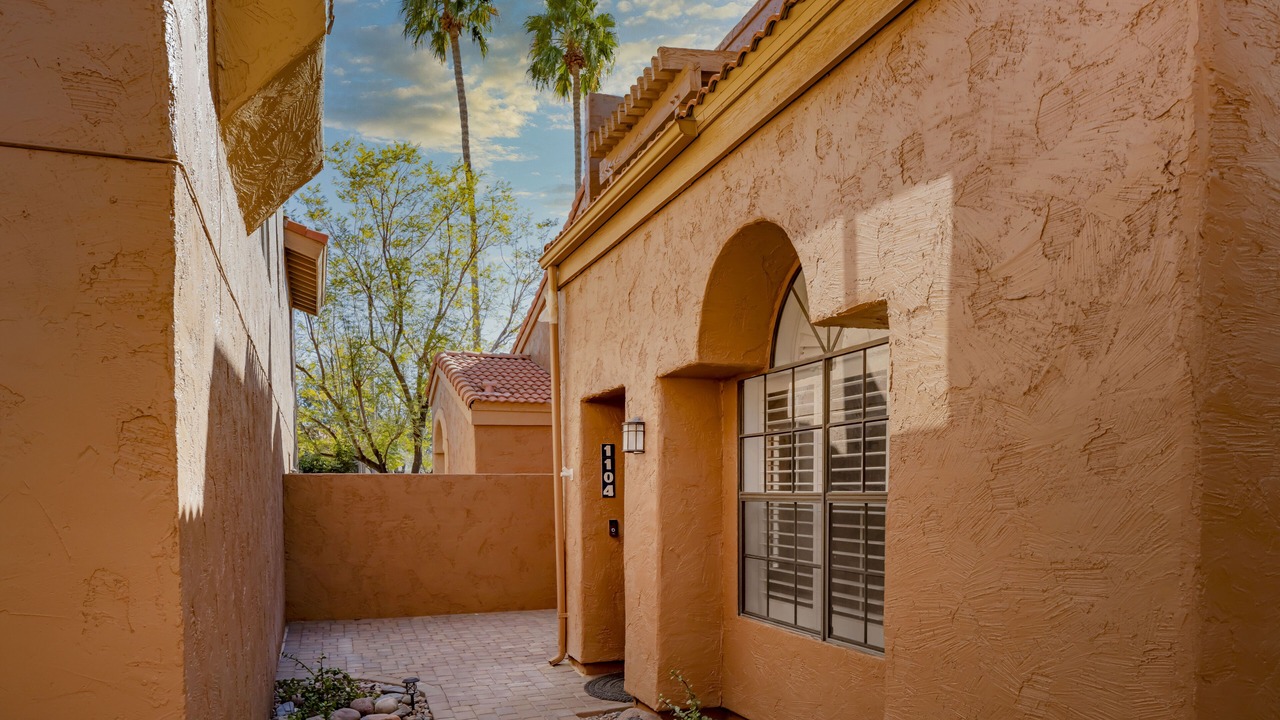 Photo of Outdoor in Paradise Valley Village