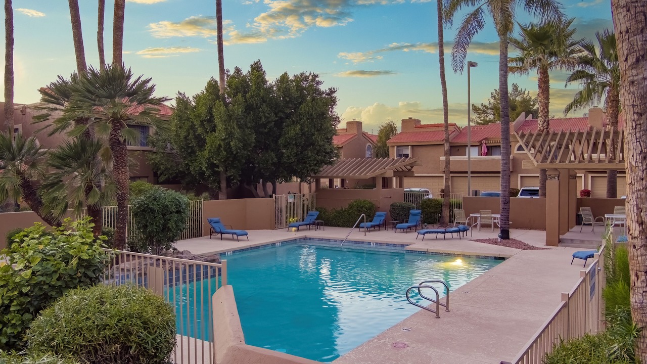Photo of Outdoor in Paradise Valley Village
