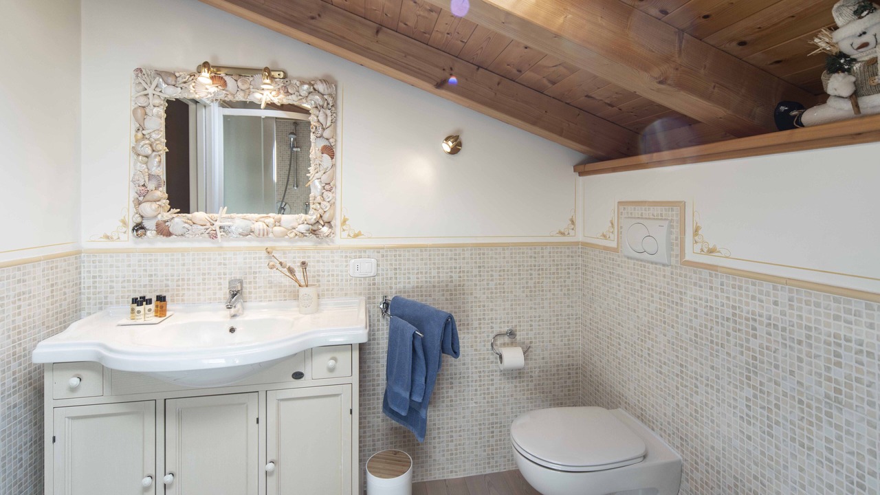 Photo of Bathroom in Molveno
