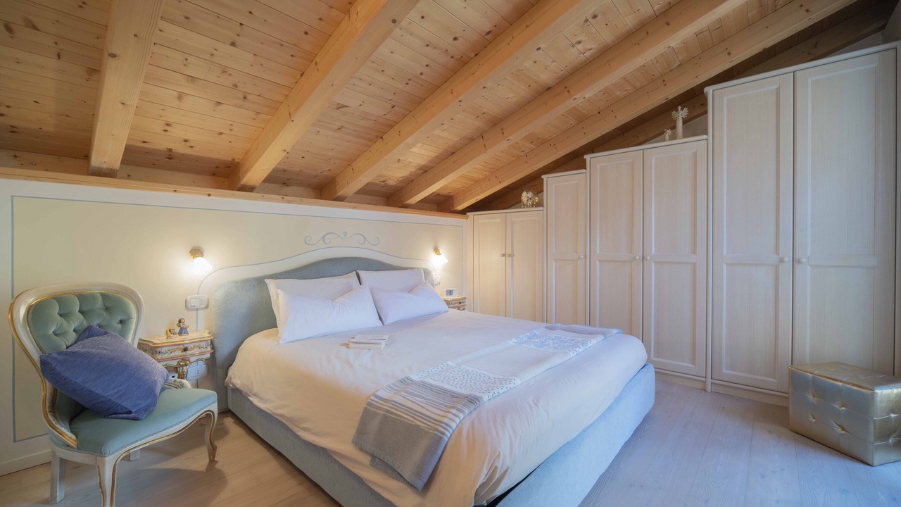 Photo of Bedroom in Molveno