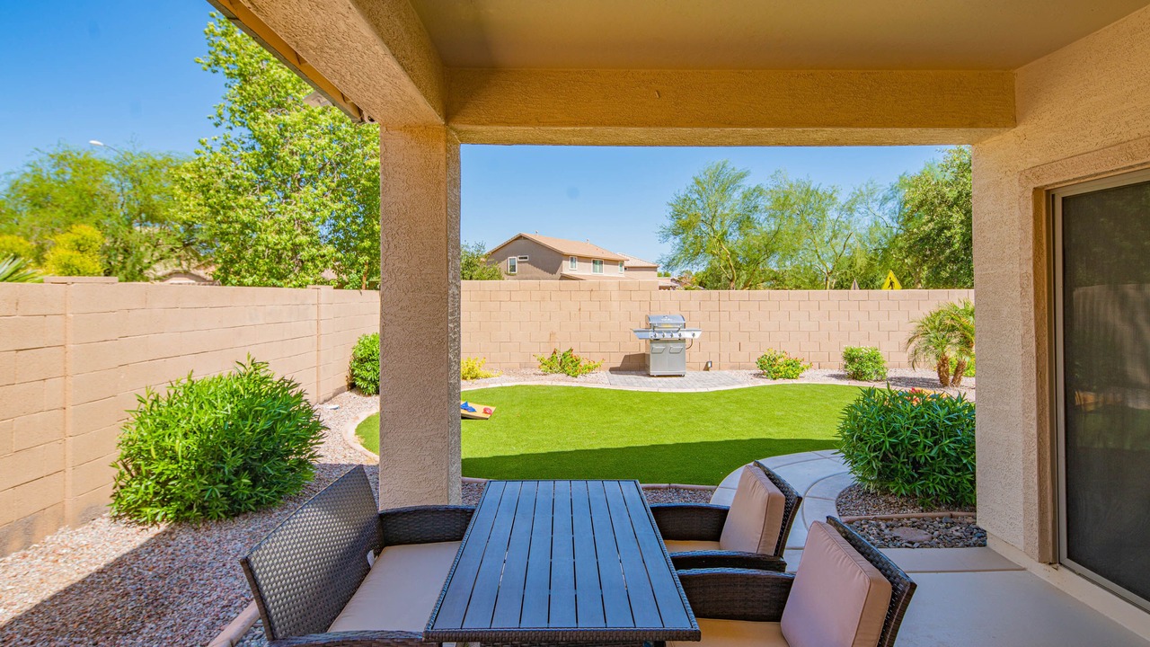 Photo of Outdoor in Litchfield Manor