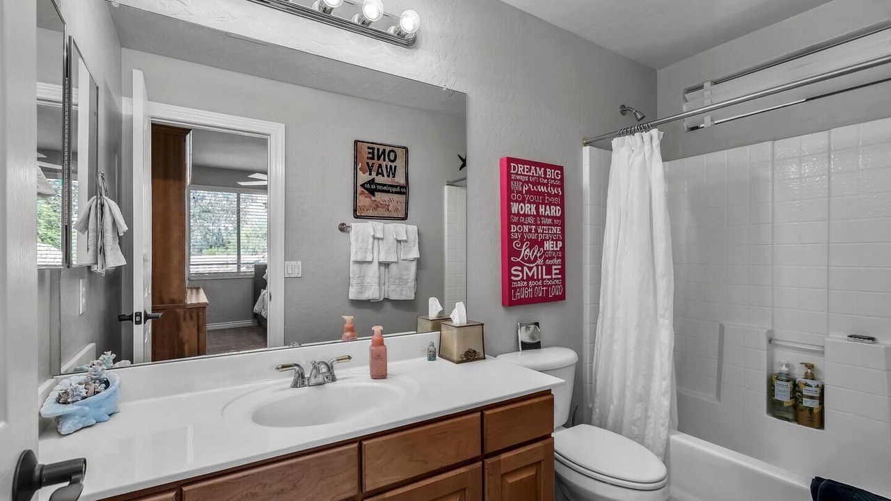 Photo of Bathroom in Gateway Ranch
