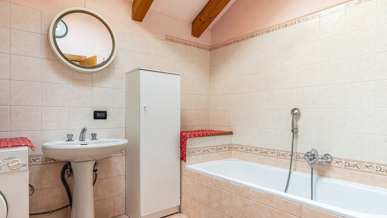 Photo of Bathroom in Susa