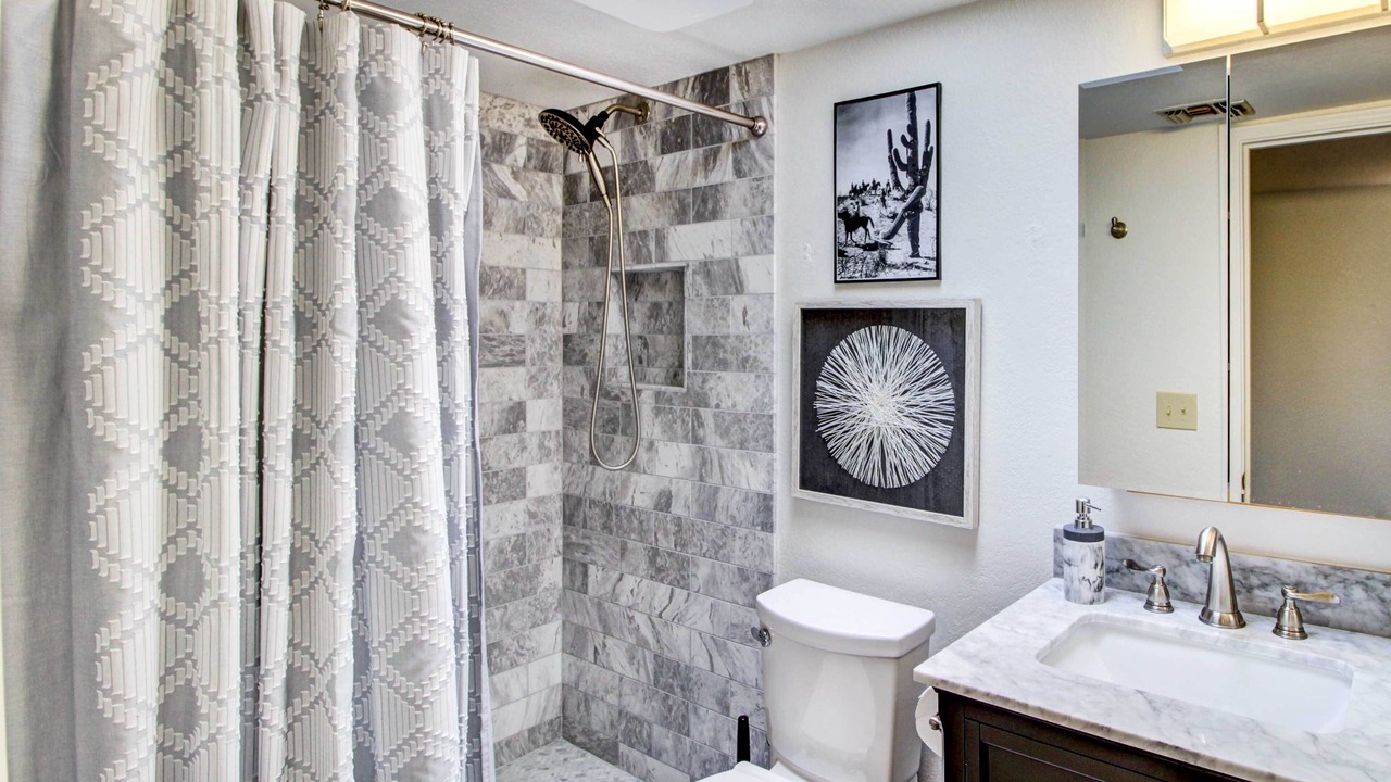 Photo of Bathroom in Tanque Verde