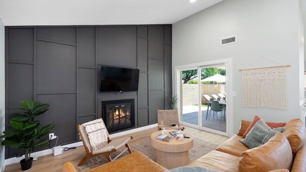 Photo of Livingroom in Tempe