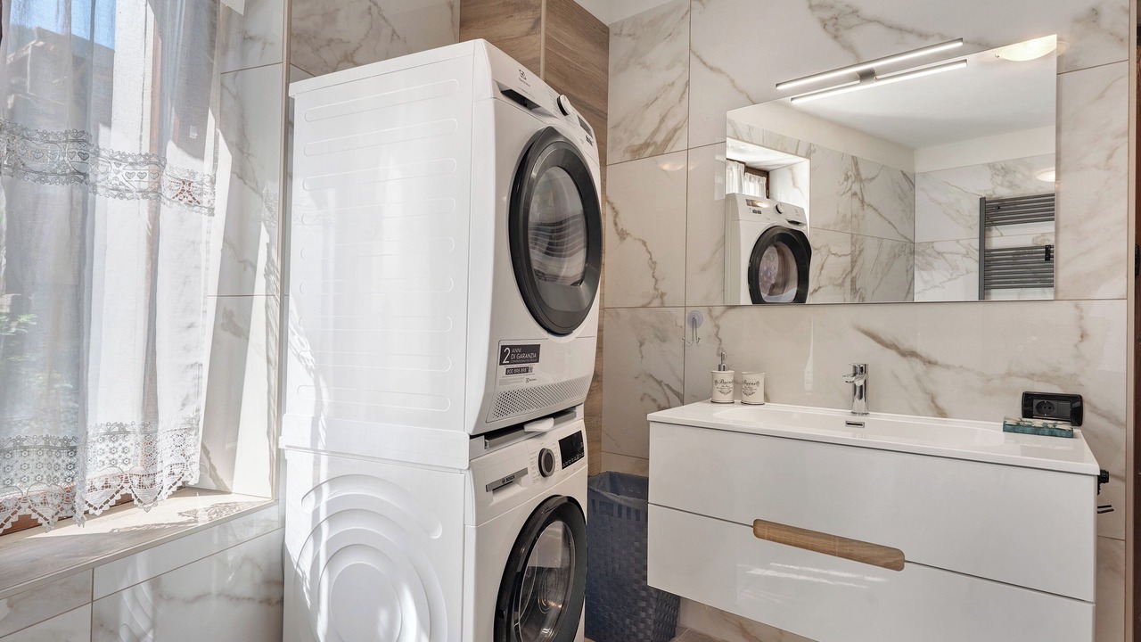 Photo of Bathroom in Fontana Nuova-Bevia