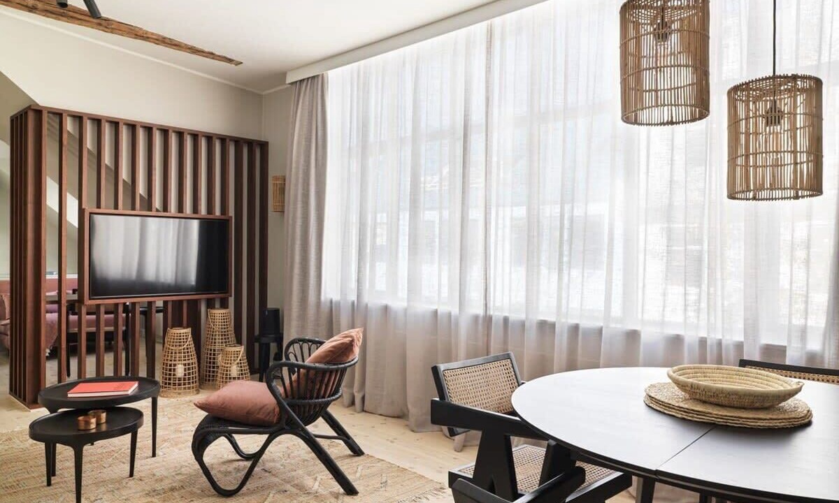 Photo of Livingroom in Downtown