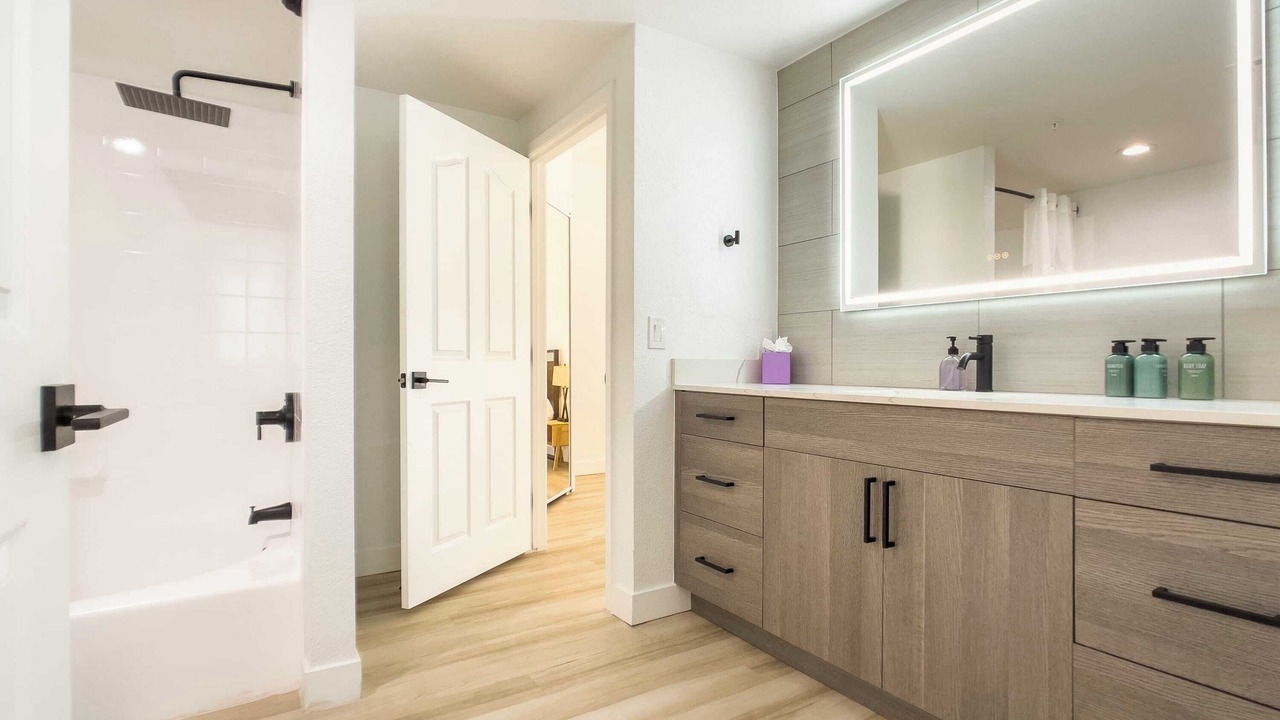 Photo of Bathroom in Desert Paradise Estates
