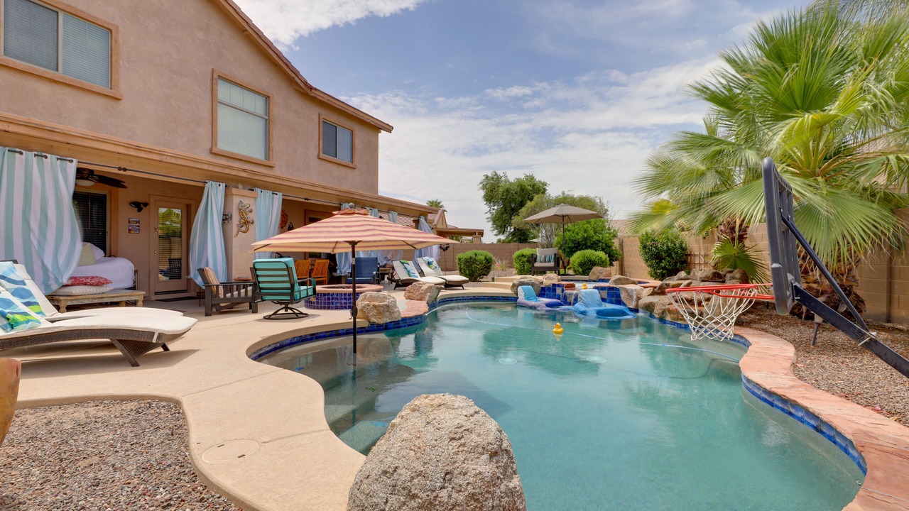 Photo of Others in Maricopa