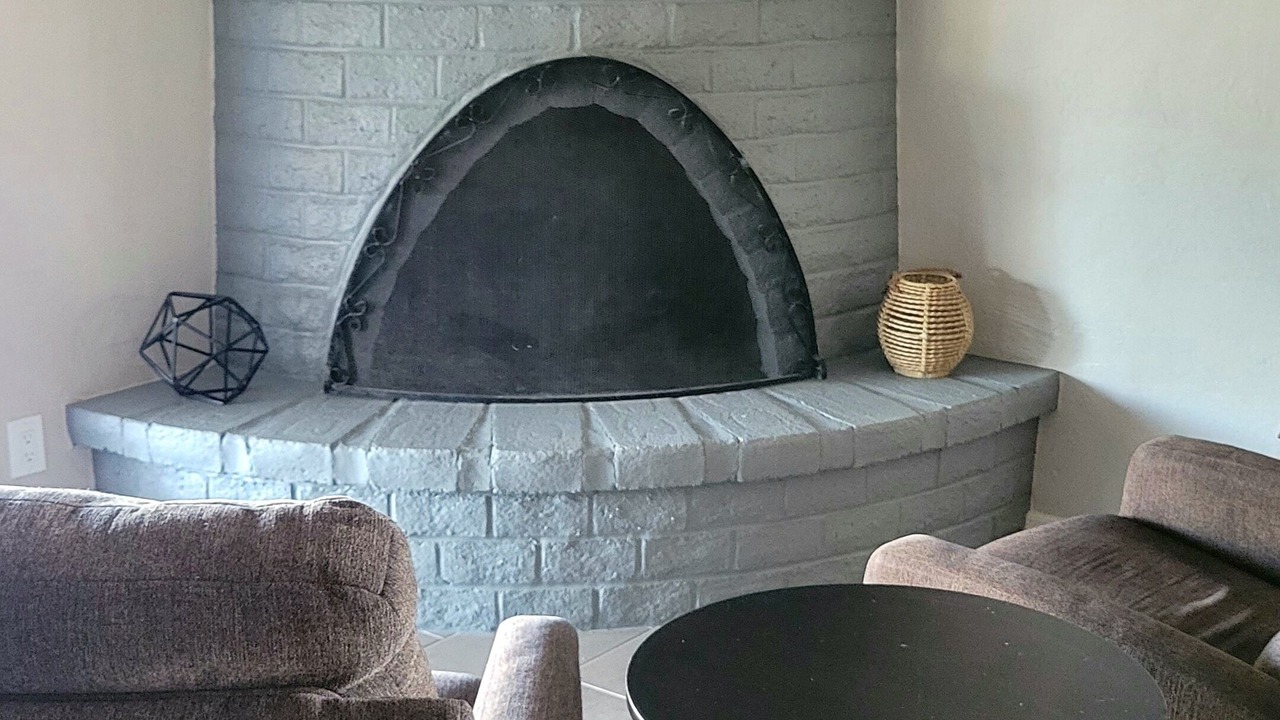 Photo of Livingroom in Ranchos De La Canada