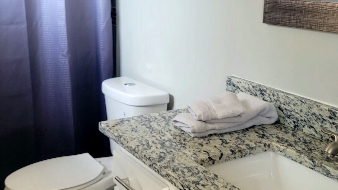 Photo of Bathroom in Ranchos De La Canada