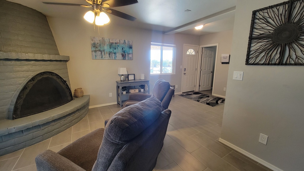 Photo of Livingroom in Ranchos De La Canada