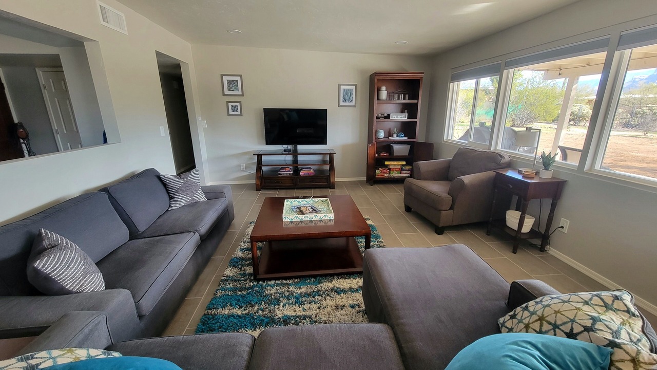 Photo of Bedroom in Ranchos De La Canada