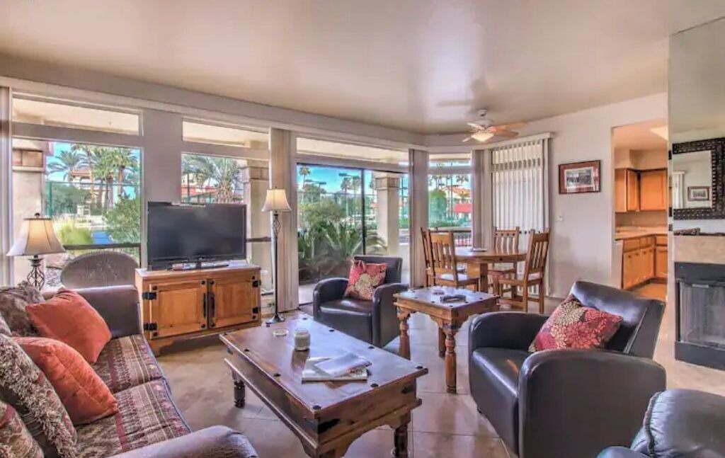 Photo of Livingroom in Scottsdale Ranch