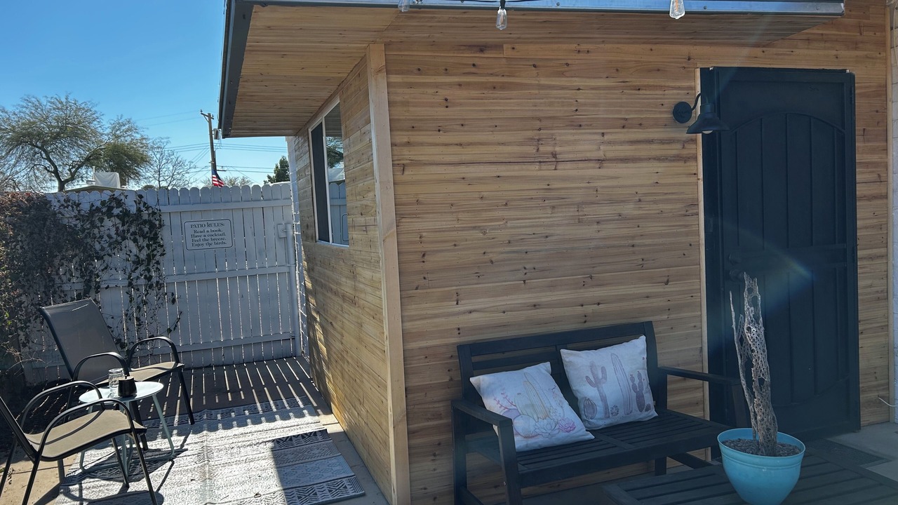Photo of Patio Balcony in Julia Keen