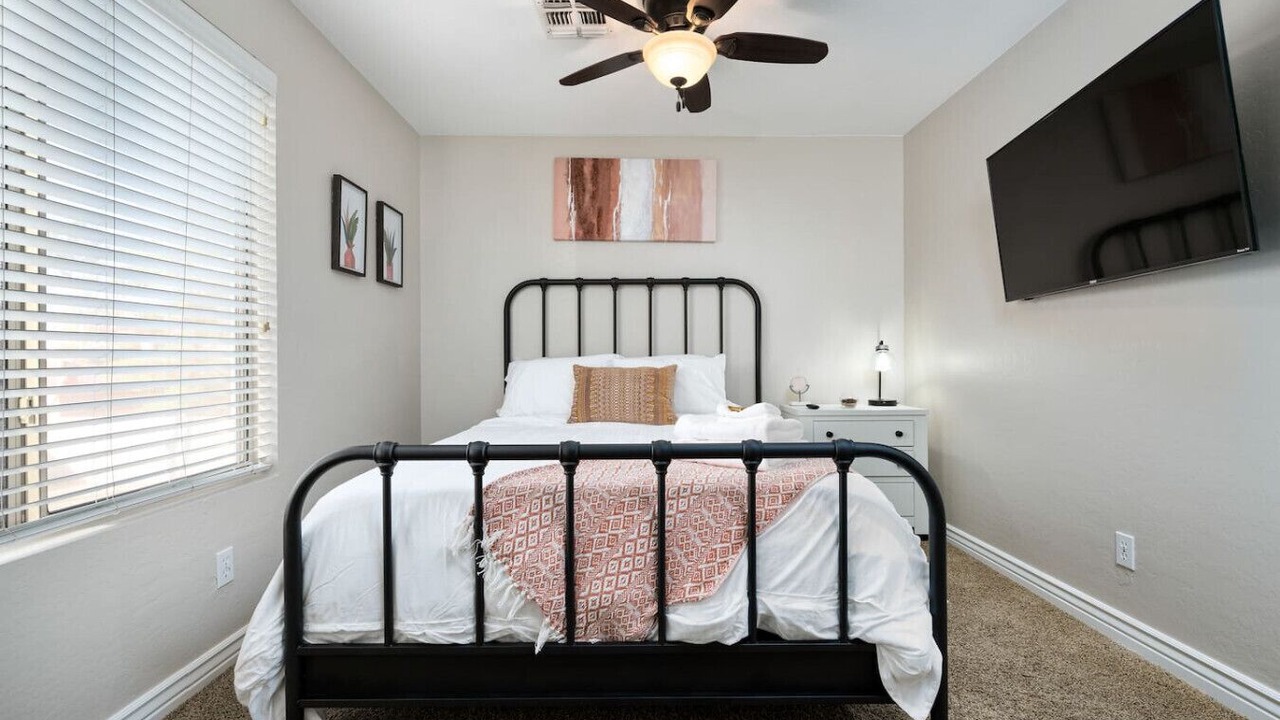 Photo of Bedroom in Arrowhead Ranch
