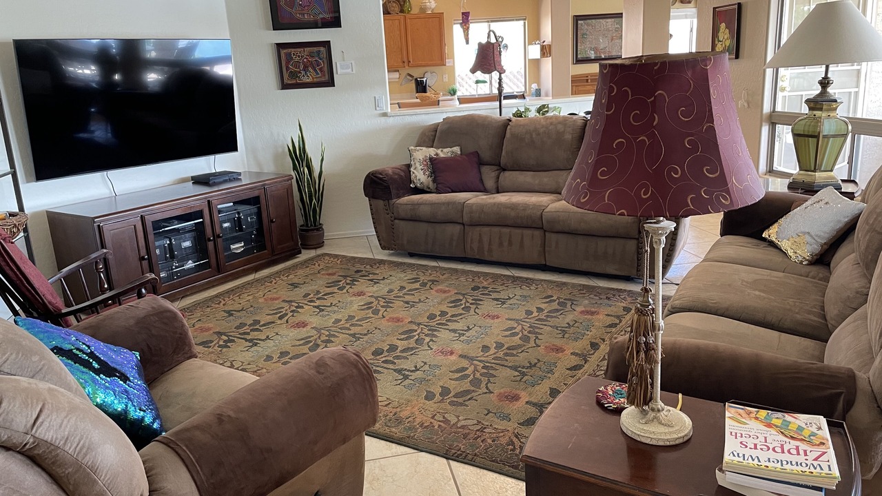 Photo of Livingroom in Desert Harbor