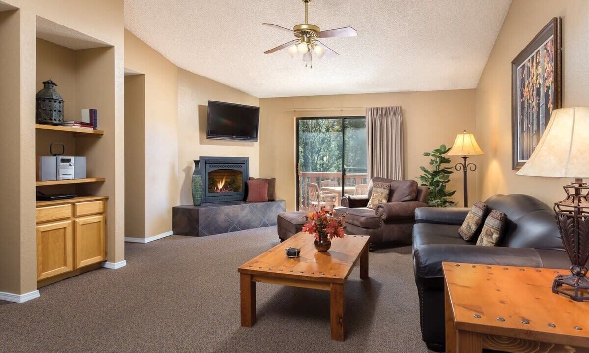 Photo of Livingroom in Flagstaff
