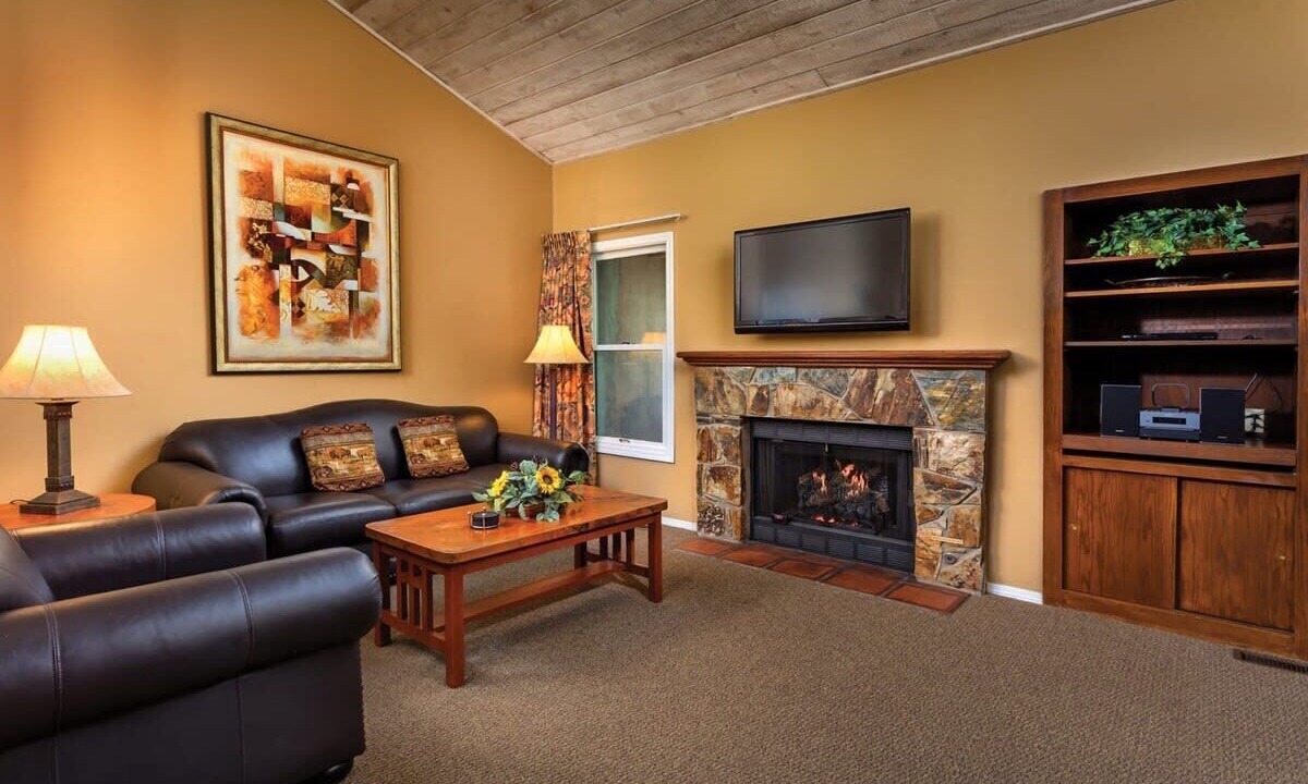 Photo of Livingroom in Flagstaff