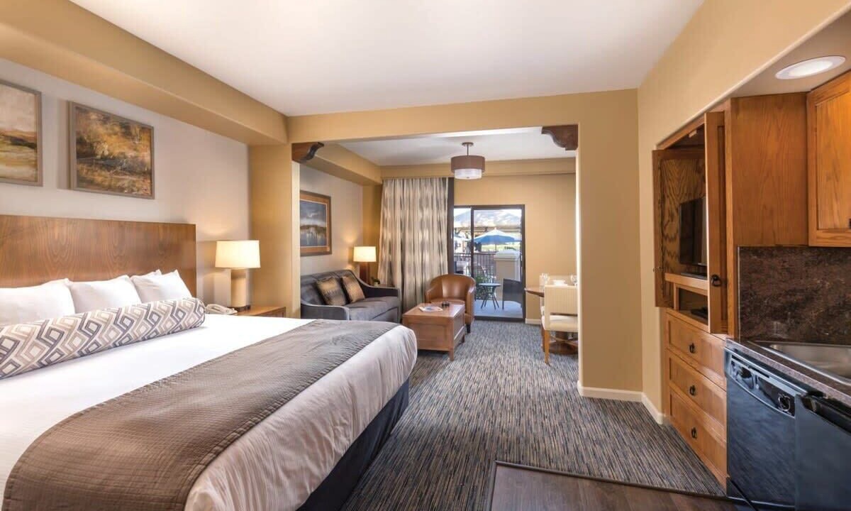 Photo of Bedroom in South Mountain