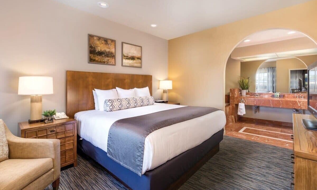 Photo of Bedroom in South Mountain