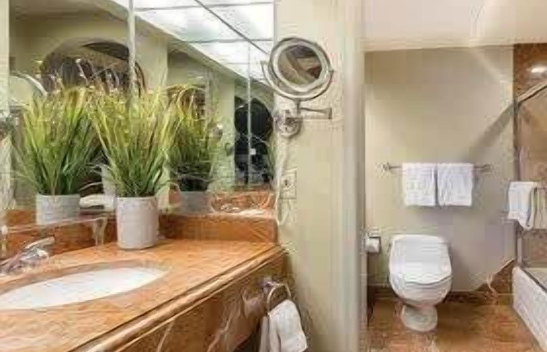 Photo of Bathroom in South Mountain
