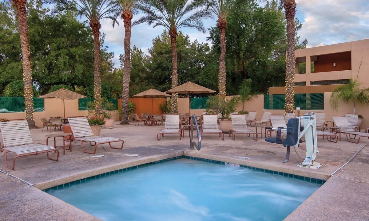 Photo of Outdoor in Paradise Valley Village