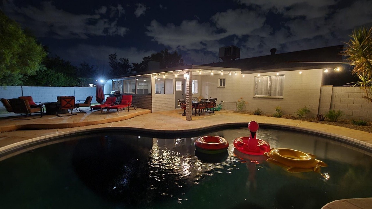 Photo of Outdoor in McClintock