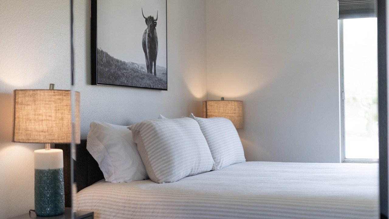 Photo of Bedroom in McClintock