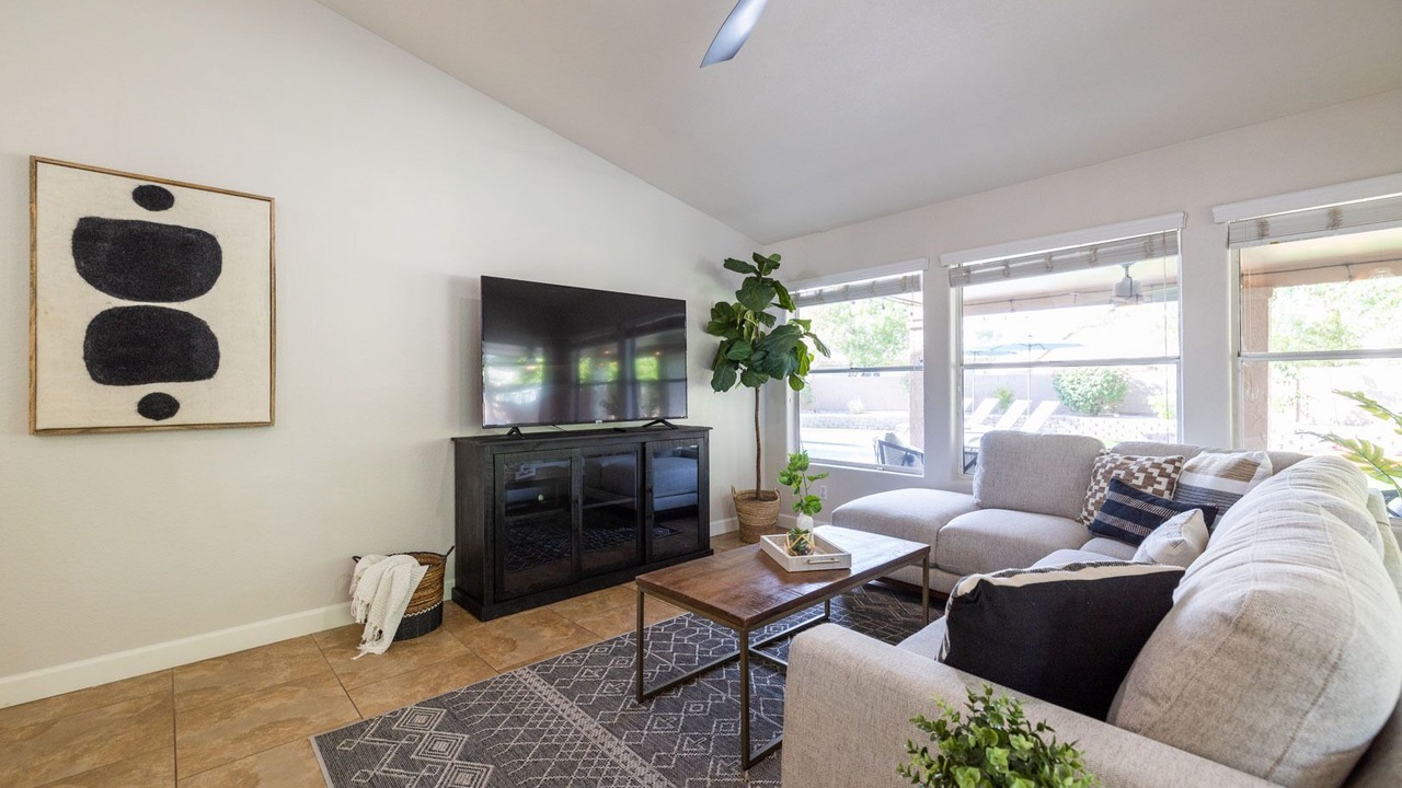 Photo of Livingroom in Chandler