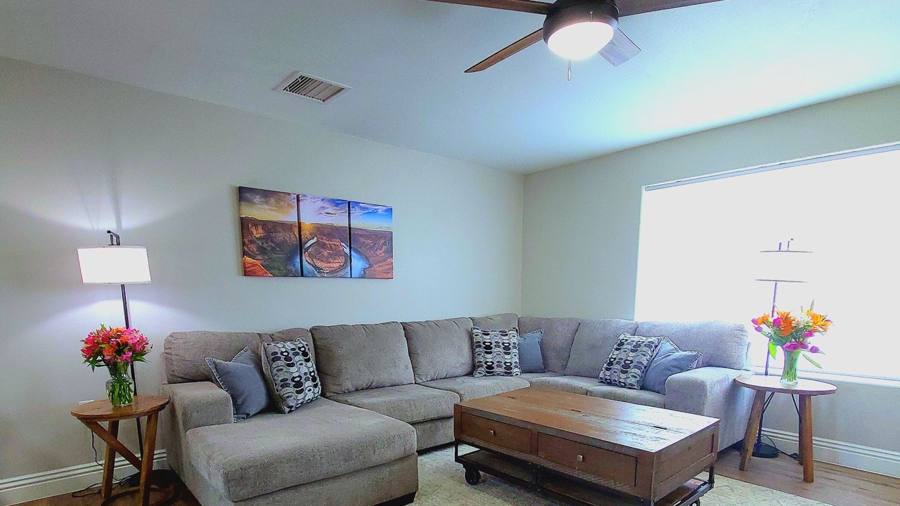 Photo of Livingroom in Page