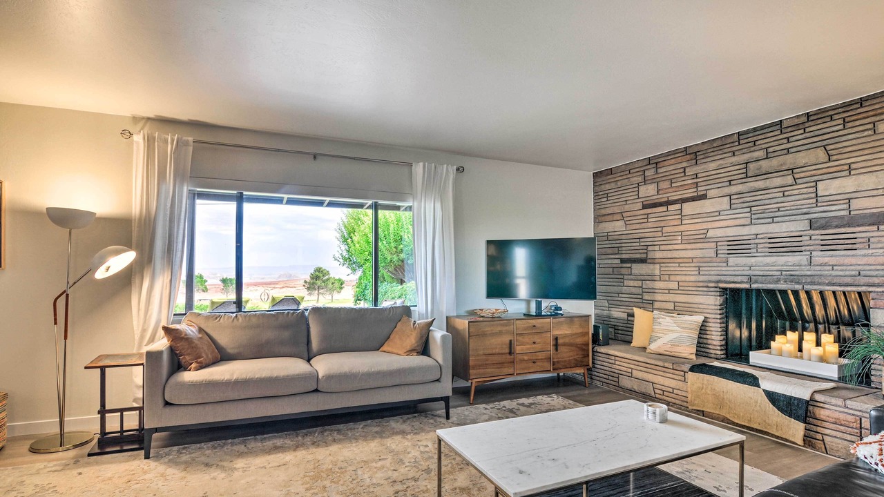 Photo of Livingroom in Page