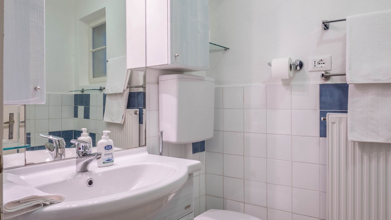 Photo of Bathroom in Ega