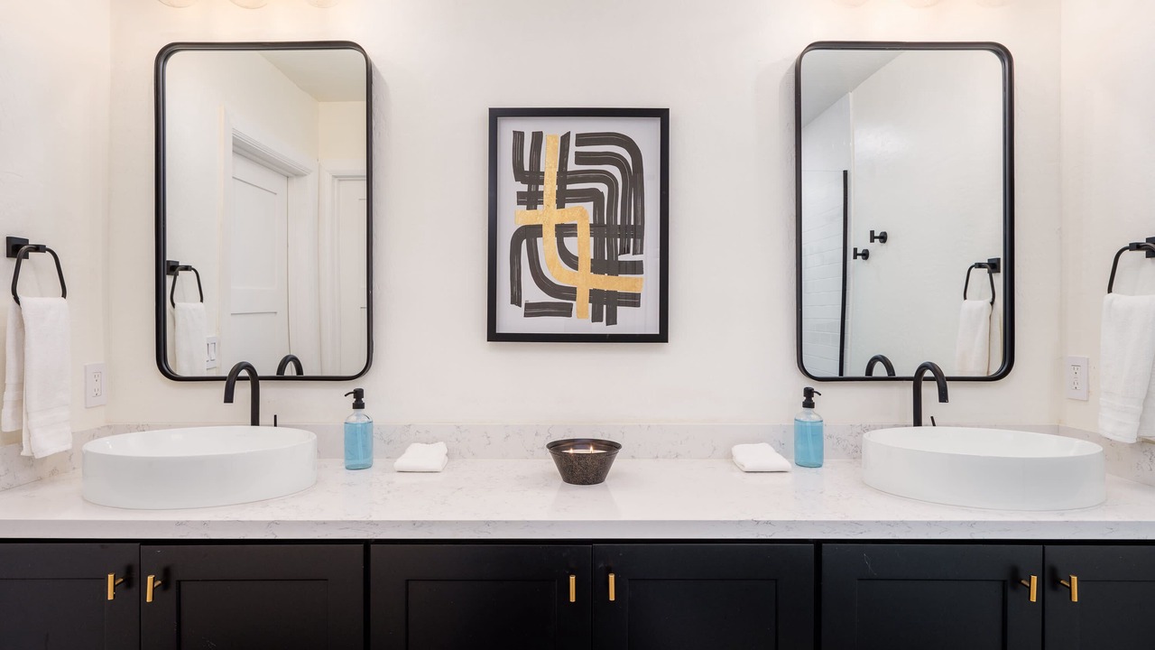 Photo of Bathroom in Paradise Valley Village