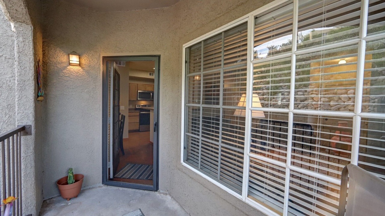 Photo of Patio Balcony in La Reserve Parcel