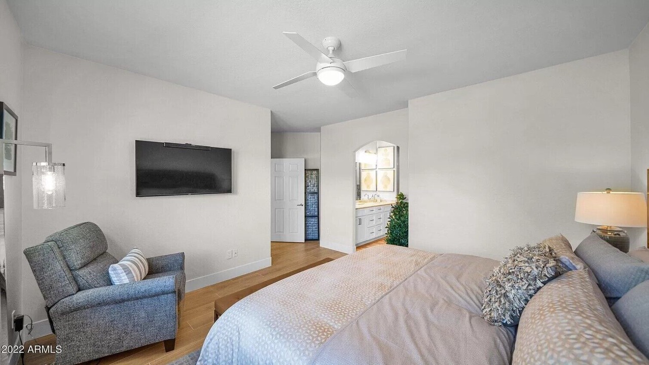 Photo of Bedroom in Central Scottsdale